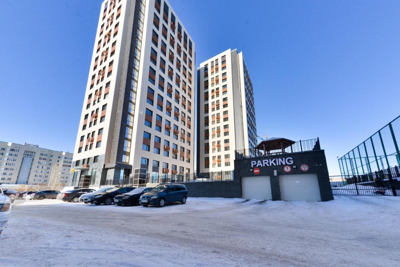 Ernaz Plus Apartments: Sauran-Towers 아스타나 외부 사진
